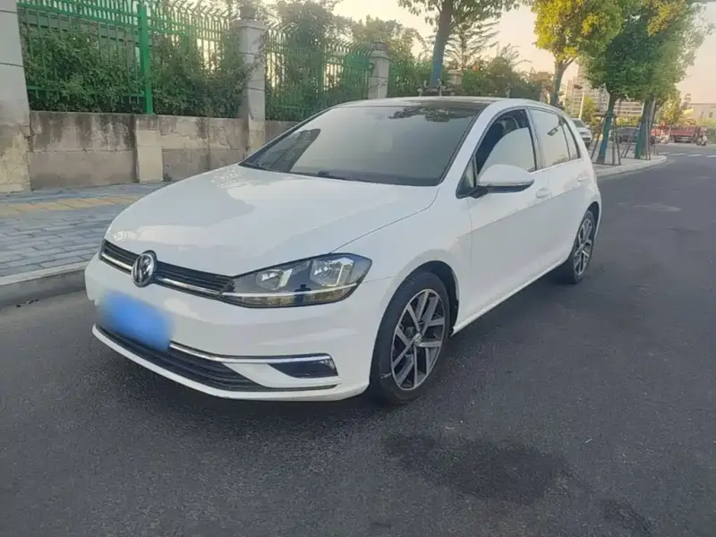 Volkswagen Golf, 2020