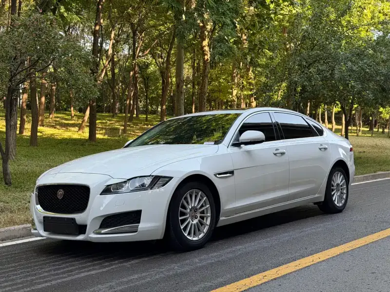 Jaguar XFL, 2017