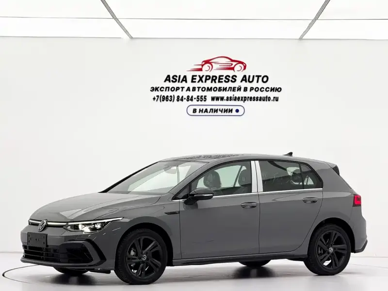 Volkswagen Golf, 2024