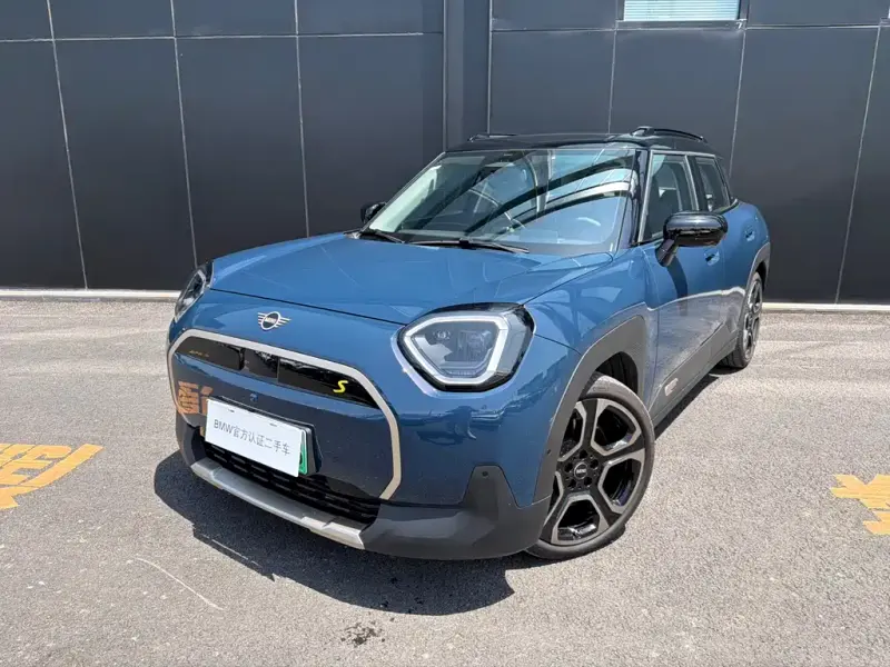 MINI ACEMAN EV, 2025