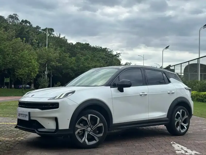 Lynk & Co 06, 2023