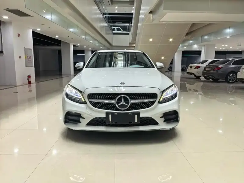 Mercedes-Benz C-Class, 2018