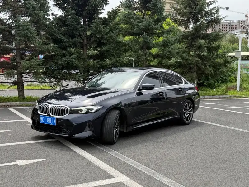 BMW 3 Series, 2023