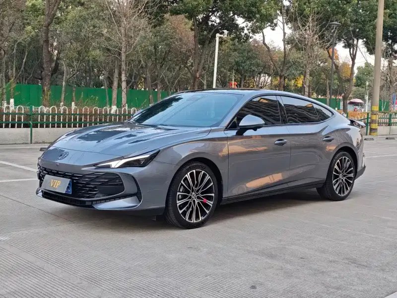 MG MG7, 2025