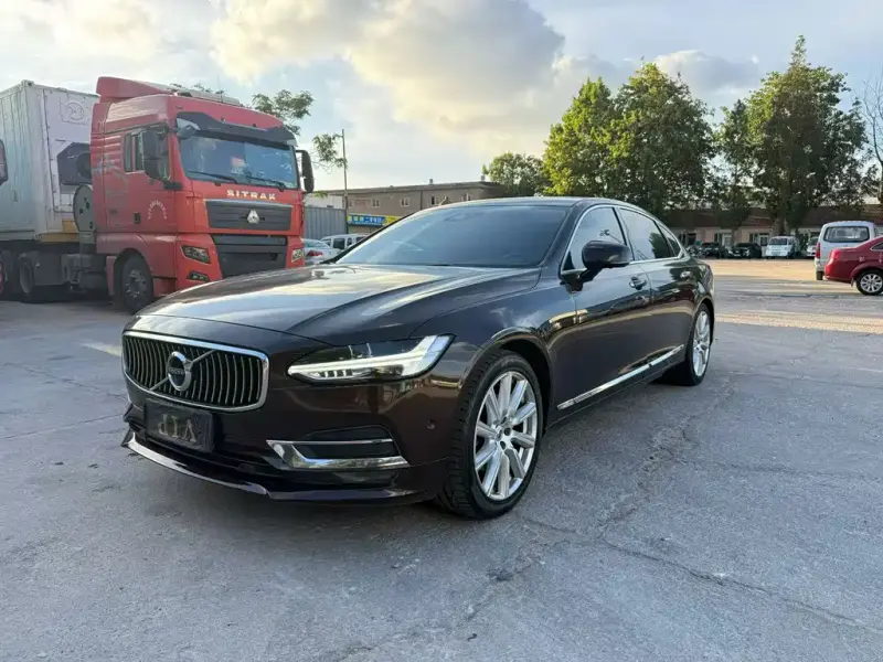 Volvo S90, 2018
