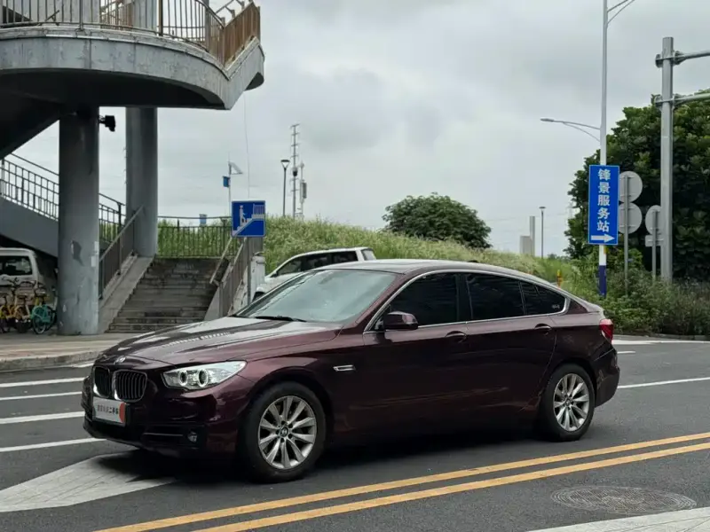 BMW 5 Series GT BMW 5 SeriesGT 2014 528i Leading Type, 2016 — фото 1