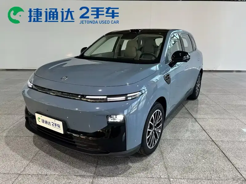 Leapmotor B10, 2025