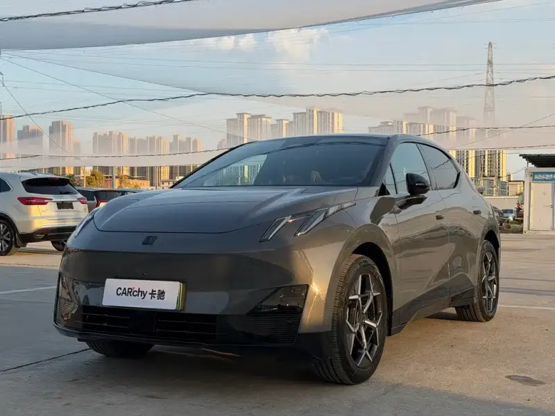 Lynk & Co Z20, 2024
