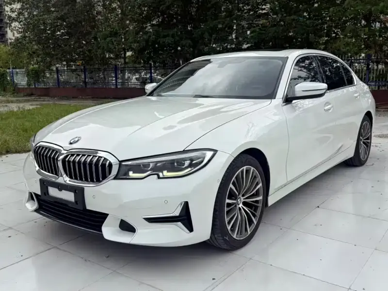 BMW 3 Series, 2020