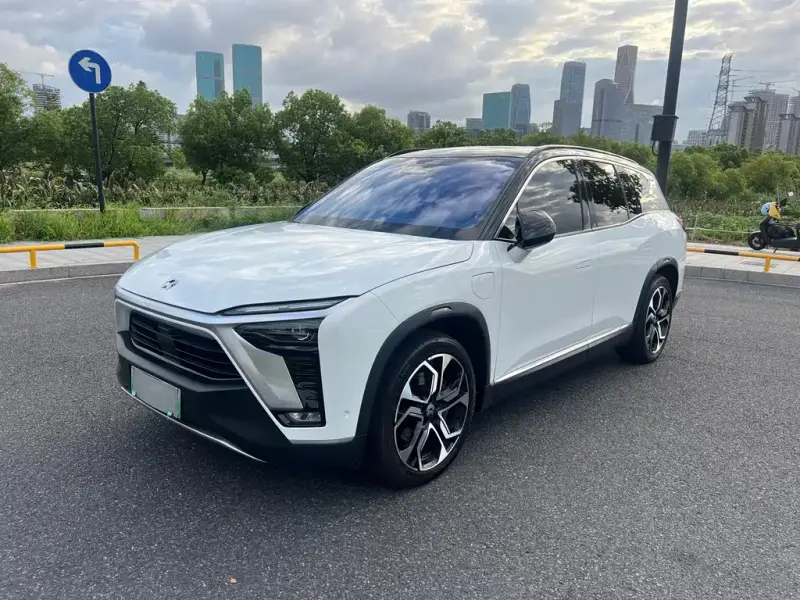 NIO ES8, 2021