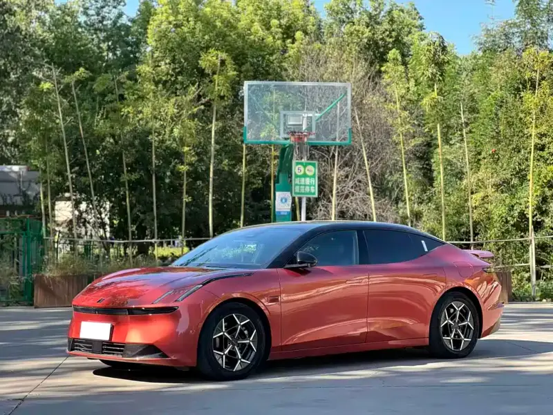 Lynk & Co Z10, 2024