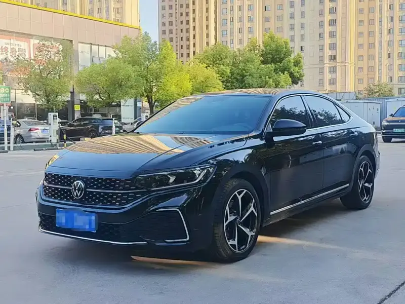 Volkswagen Passat, 2024