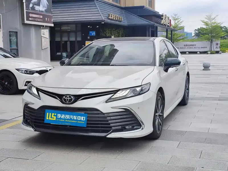Toyota Camry, 2022