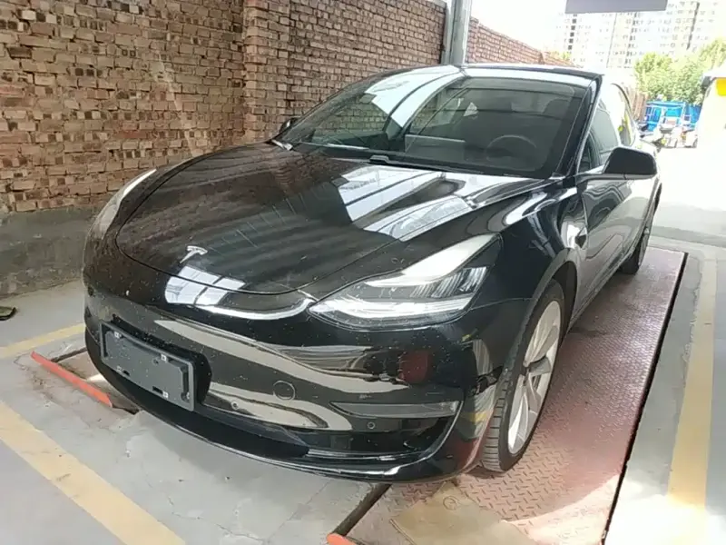 Tesla Model 3, 2020