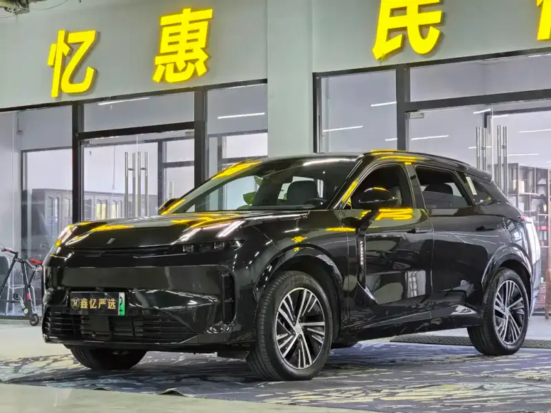 Lynk & Co 08 EM-P, 2024