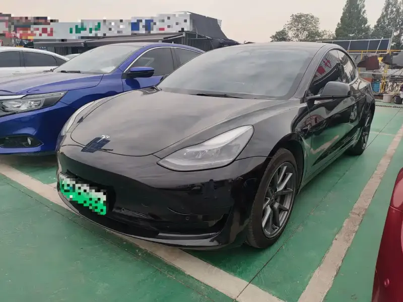 Tesla Model 3, 2023