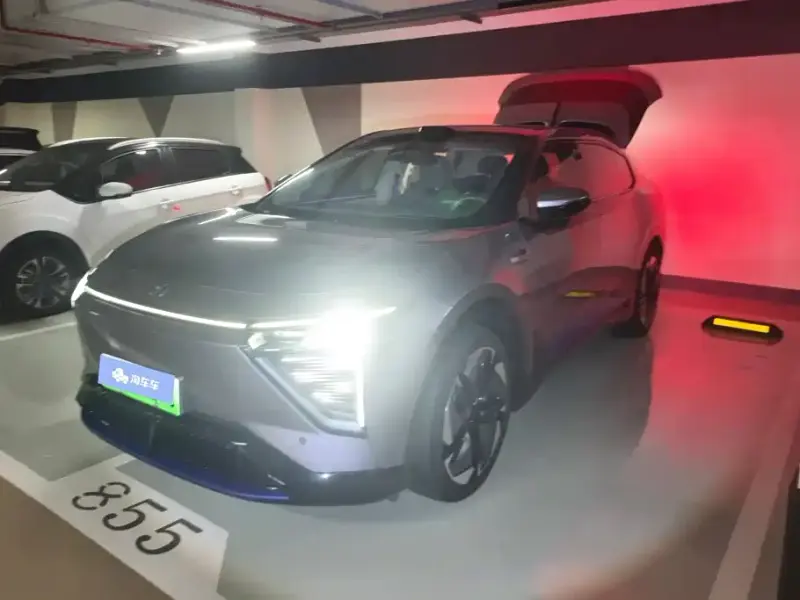 HiPhi Y, 2023