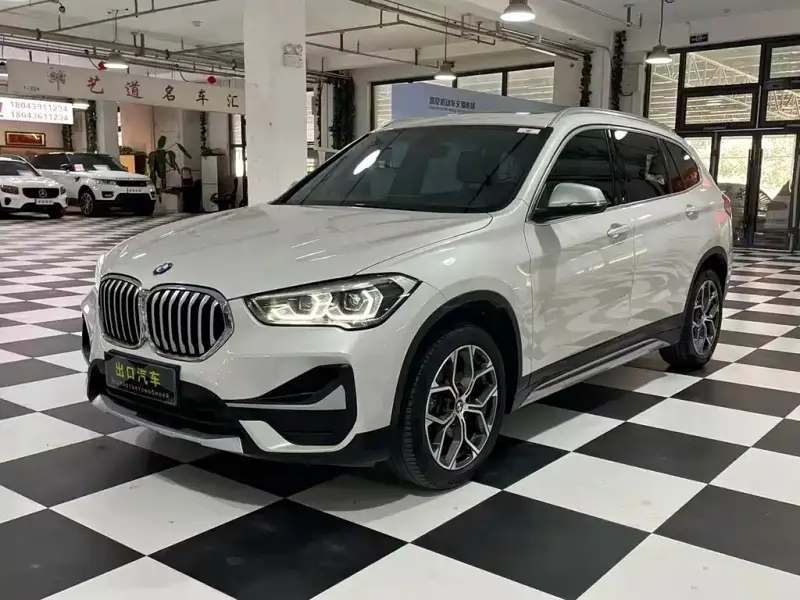 BMW X1 BMW X1 2022 sDrive20Li Fashion Type, 2022 — фото 1