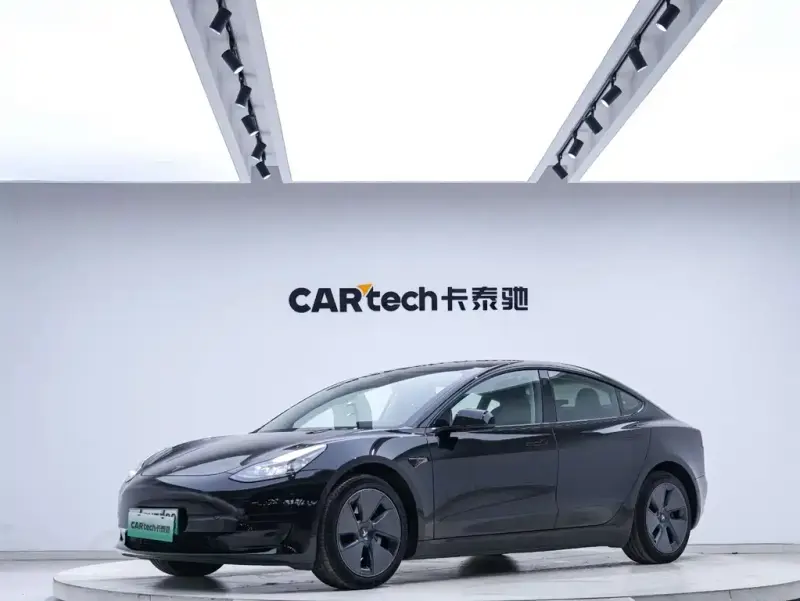 Tesla Model 3, 2023
