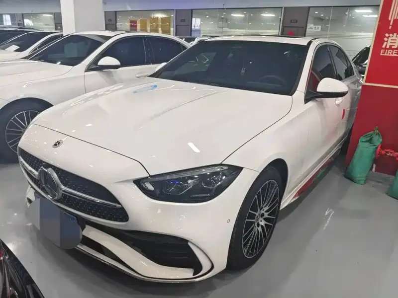 Mercedes-Benz C-Class, 2024