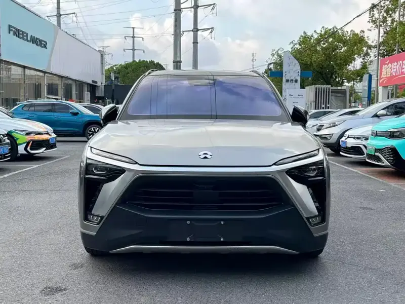 NIO ES8, 2022