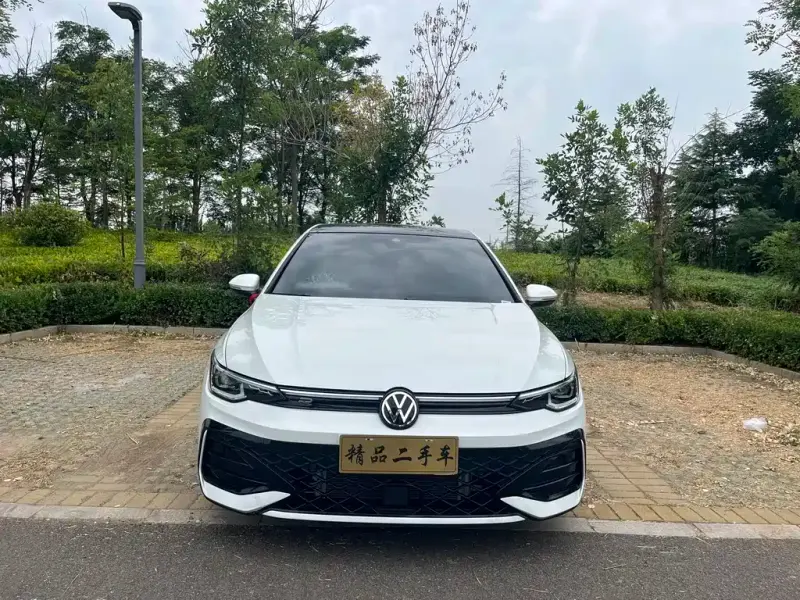 Volkswagen Golf, 2026