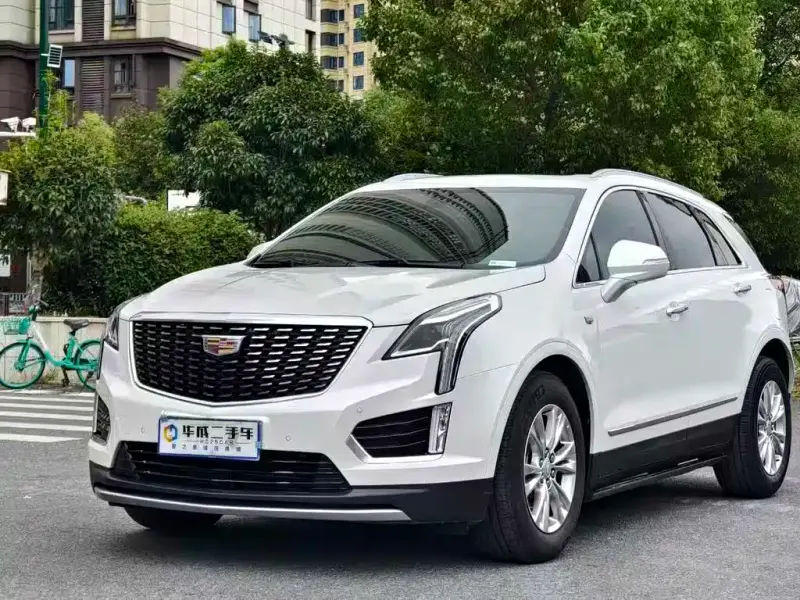 Cadillac XT5, 2022