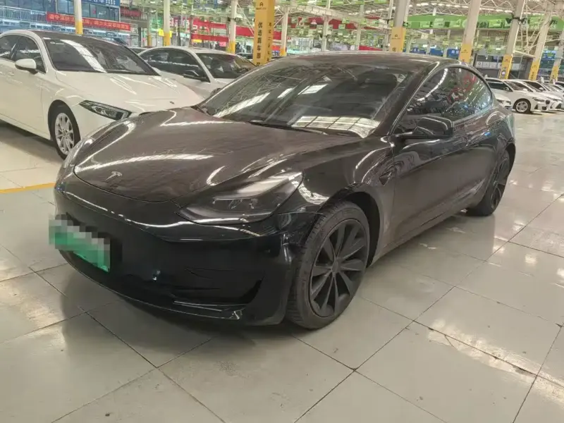 Tesla Model 3, 2022