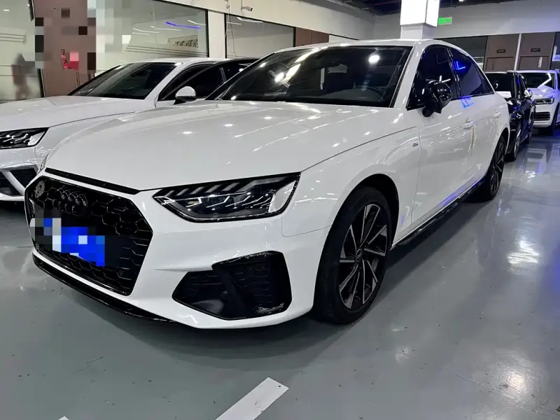 Audi A4L, 2023