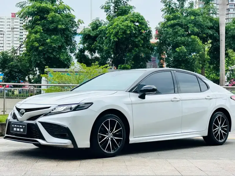 Toyota Camry, 2023