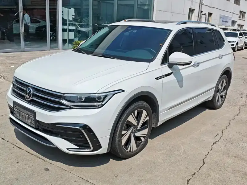 Volkswagen Tiguan L, 2023