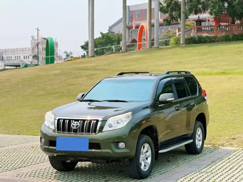 Toyota Prado, 2012