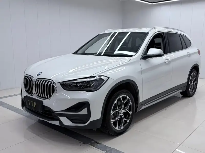 BMW X1 BMW X1 2022 sDrive20Li Premium Type, 2022 — фото 1