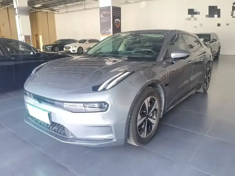 Zeekr 001, 2023