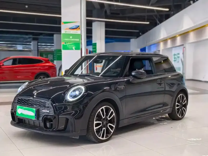 MINI Mini, 2024