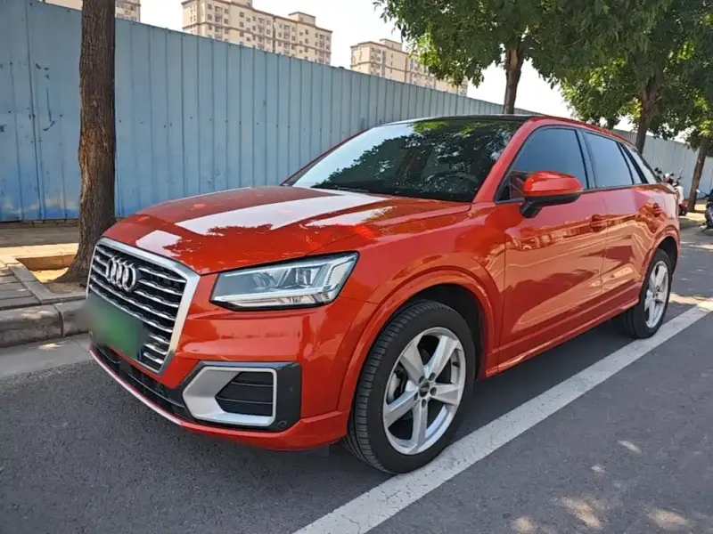 Audi Q2L, 2020