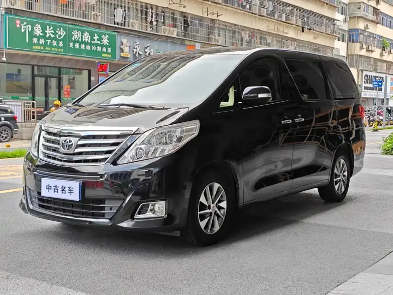 Toyota Alphard, 2014