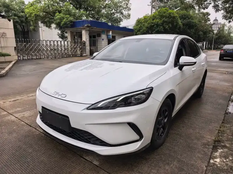 BYD Seal 05 DM-i, 2025