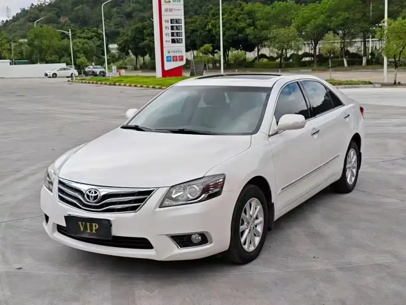Toyota Camry, 2015