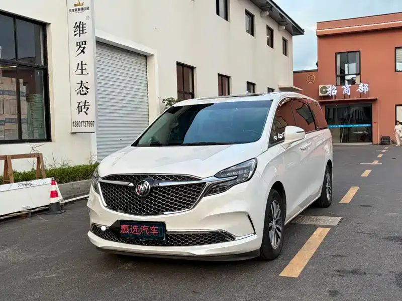 Buick GL8, 2022