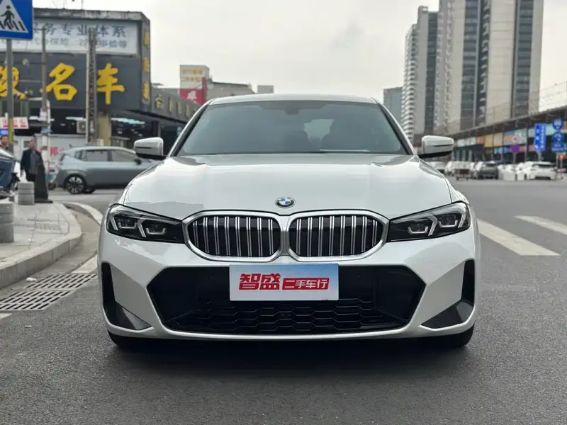 BMW 3 Series, 2024