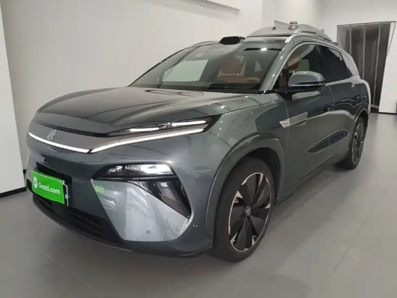 BYD Tang L, 2025