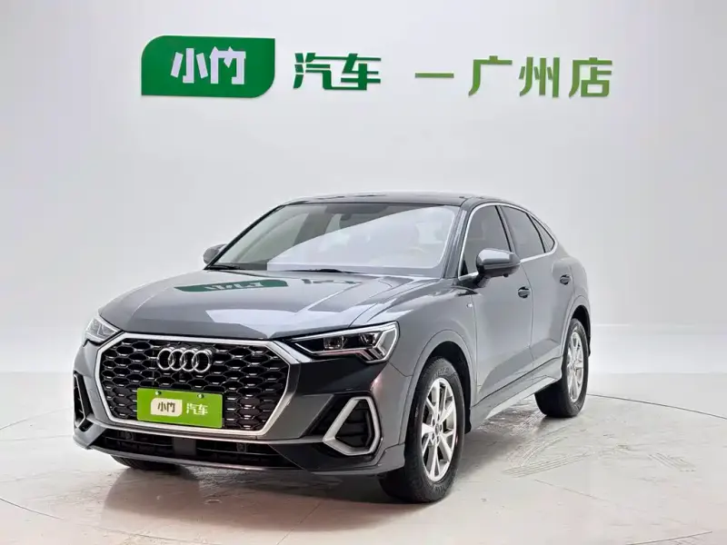 Audi Q3 Sportback, 2022