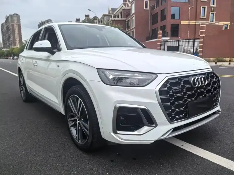 Audi Q5L, 2023