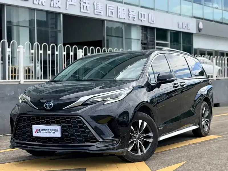 Toyota Granvia, 2024
