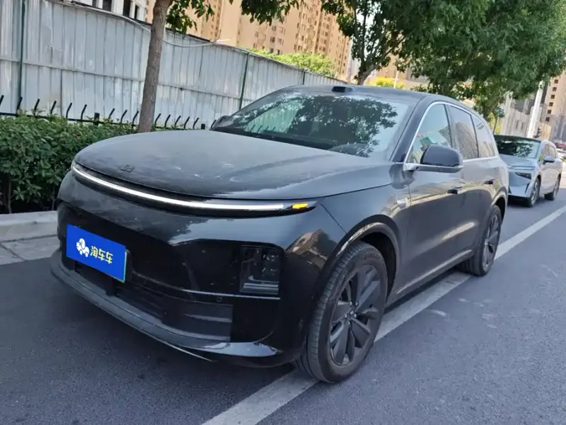 Li Auto Li L6, 2025