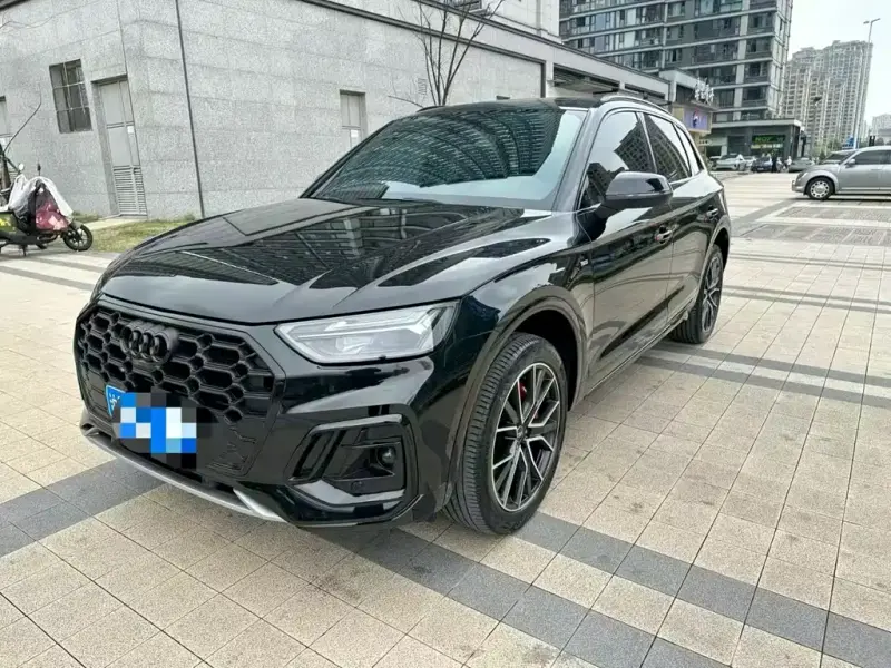 Audi Q5L, 2024