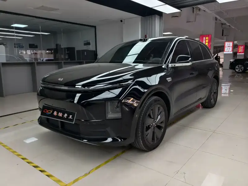 Li Auto Li L6, 2025
