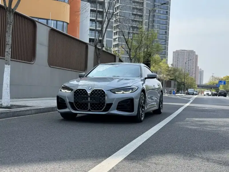 BMW 4 Series, 2022