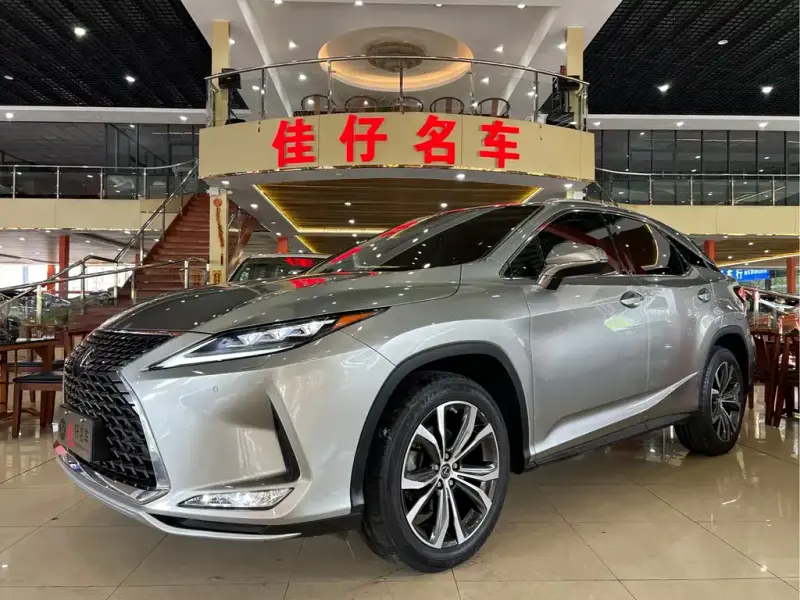 Lexus RX, 2020